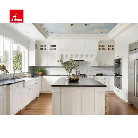 U Shape Light White Outdoor Kitchen Cabinets with Island Unit and Black Counter