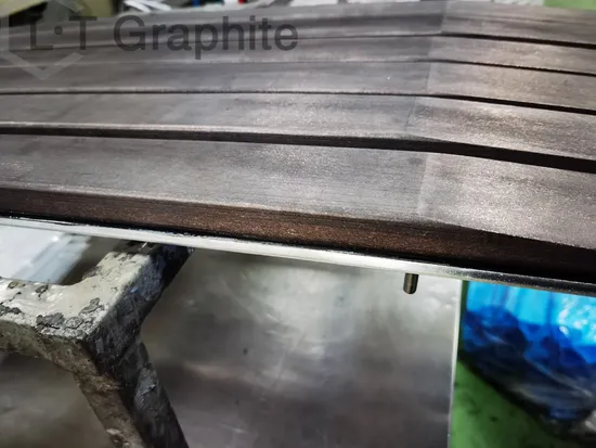 32% Cu Impregnated Graphite Scrubber Applied on High Speed Train Pantograph