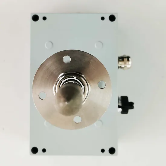 Precision Temperature Sensor with Adjustable Range for Any Environment