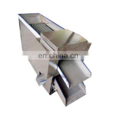 Hot sale dry pepper seed removing machine /dry chili seed removing machine on sale