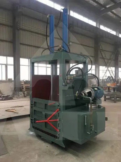 Hydraulic Press Waste Scrap Waste Tyre Tire Aluminum Can Vertical Baler Machine for Used Clothing