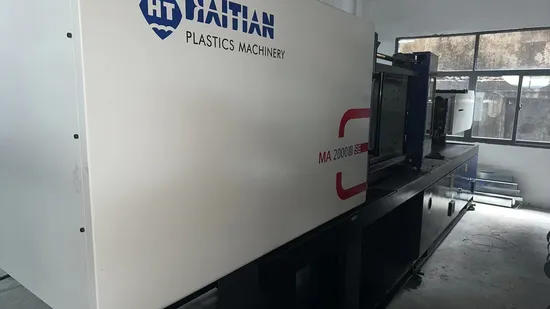 Factory Price Wholesale Servo Haitian 200 Ton Used Plastic Injection Molding Machine