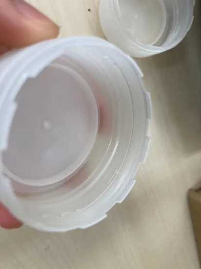 High Quality Blow Bottle Cap Plastic Molding Machine Injection Mold with CE Sz-3000A