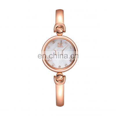 SKENGKE Elegant Watch For Lady Bracelet Band Pearl Shell Dial With Dazzling Crystal Index Bangle Watches Custom Logo K0013L-A