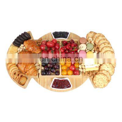 New Expandable Bamboo Cheese Charcuterie Platter Serving Tray Wooden Cheese Board Set Gifts With Fruit Tray