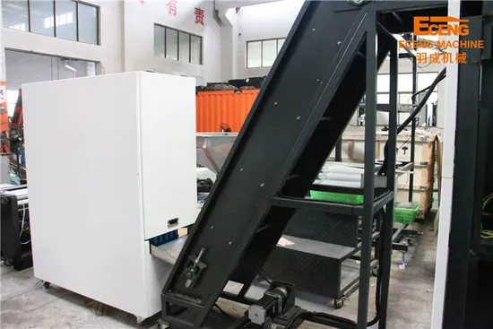 China Made Kb1 Automatic Pet Bottle Blow Moulding Machine