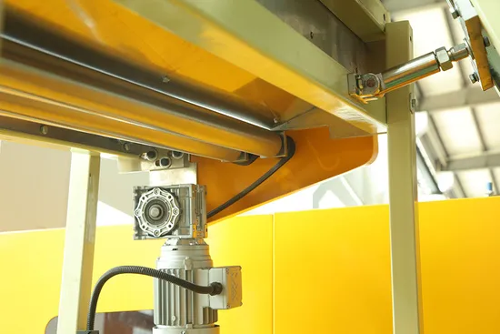 Fully Automatic Bottle Blowing Machine for 5L Pet Bottles