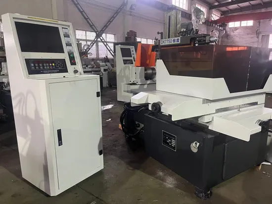 Dk7740 CNC Electric Discharge Wire Cutting Machine