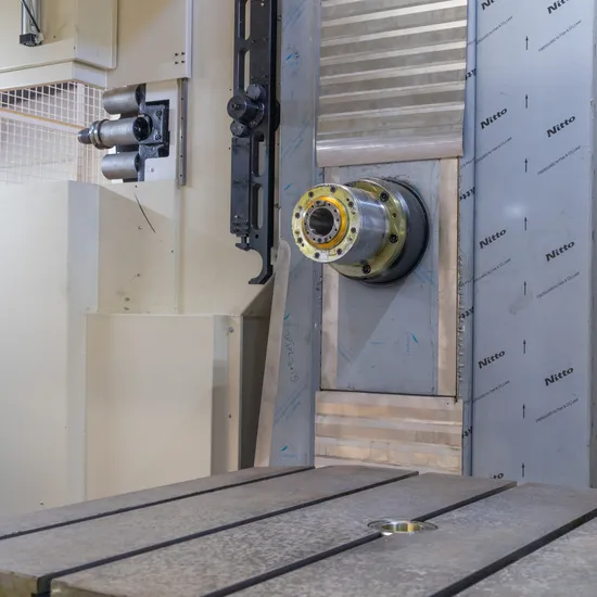 High Precision 595mm CNC Milling Machine for Metal Fabrication