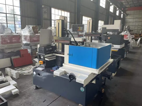 High Speed 550*450 Wire EDM Machine Dk7745