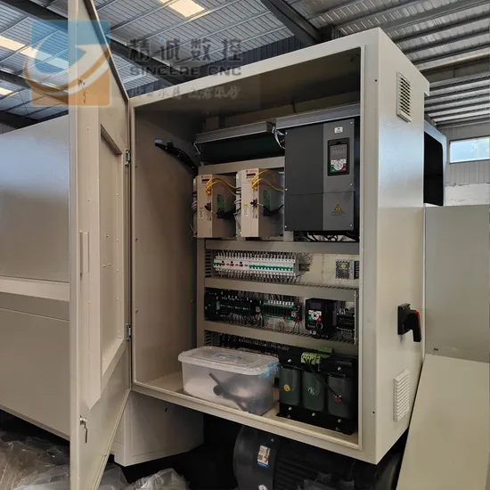 Horizontal Flat-Track CNC Lathe Ck61125 High Precision and Efficiency