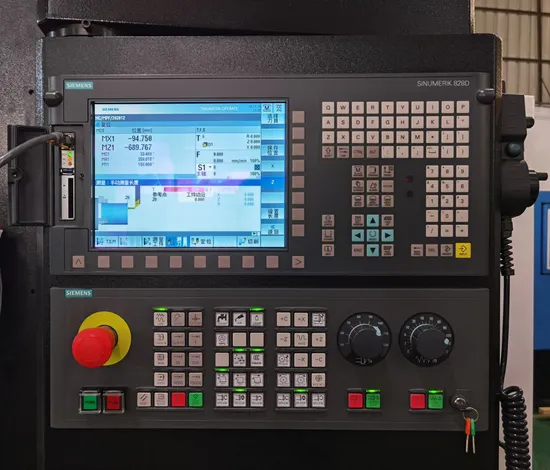 Fine-Quality CNC Turning Lathe with Tool Turret for Metal Shaping (BL-H50L/LC PLUS)