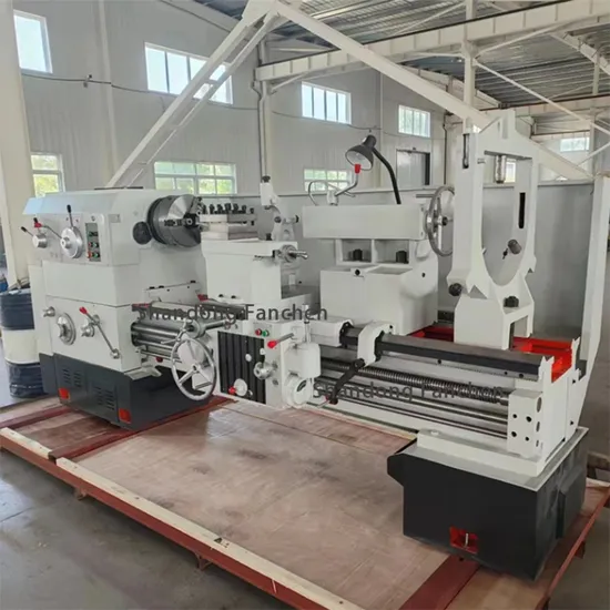 Ordinary Lathe Has Simple Operation and Compact Layout