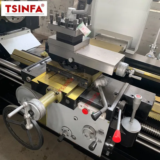 Cw6163q*1500mm High Precision Heavy Duty Lathe Machine for Metal with Big Bore
