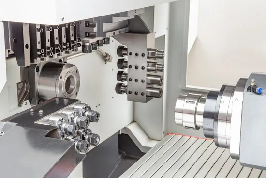 Chuck CNC Double-Tool Holder Blin Plywood Case Cutting Lathe Machine
