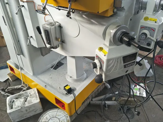 Normal New Sumore Wooden Box Sierra Precision Machining Univereal Milling Machine