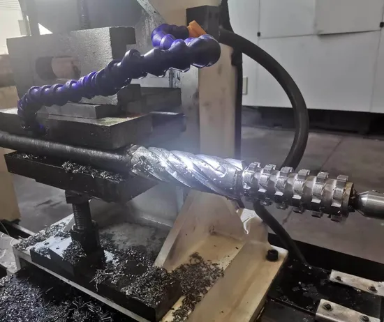 Good Quality Factory Directly Metal CNC Screw Barrel Milling Machines