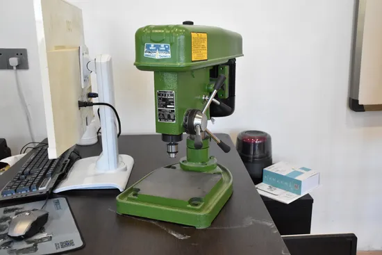 6mm Industrial Type Bench Drilling Machine (Z406C)