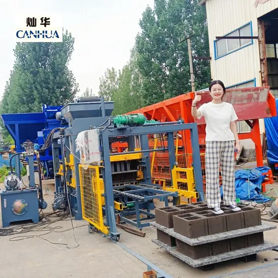 Qt5-15 Automatic Concrete Lowest Block Making Machine Price