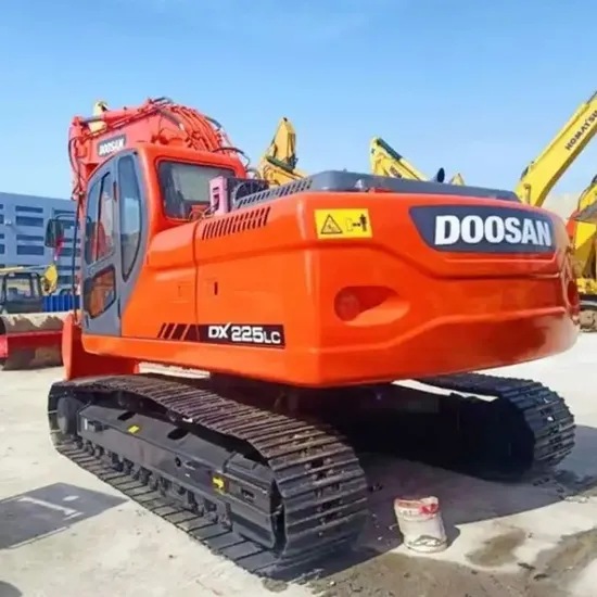 22 Ton Excavator Used Doosan Dx225 Crawler Excavator Hydraulic Excavator Construction Machinery Excavator with Low Working Hours