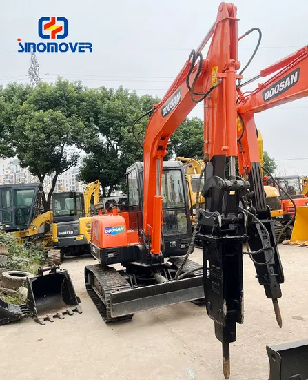 Used Doosan Excavator Dh55 5ton Mini Excavator with Rock Breaker