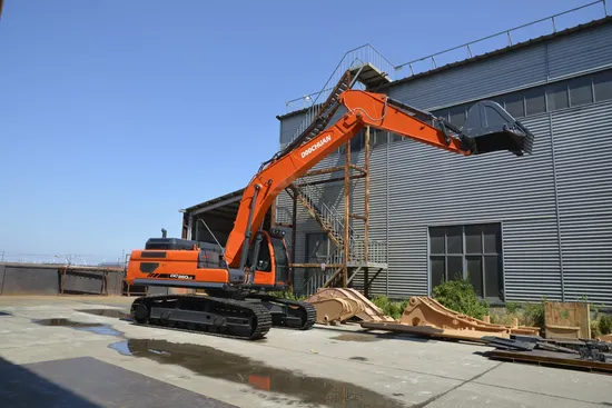 Chinese Medium Construction Machine 26ton Crawler Excavator New Crawler Digger Diesel Excavadora Small Crawler Excavator