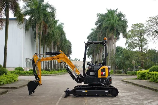 Yuchai Crawler Tailless Excavator Working in Restricted Confines