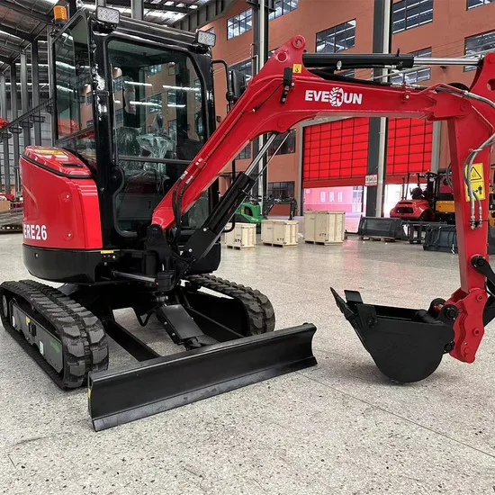 EVERUN High Quality ERE26 2650kg digger with deflection boom hydraulic crawler bucket compact tracked mini excavator