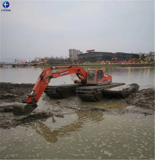 Hydraulic Amphibious Excavator with Suction Dredging Pump