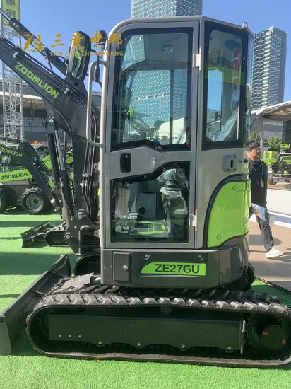 Precise Flow Control Excavator with Improved Operating Space