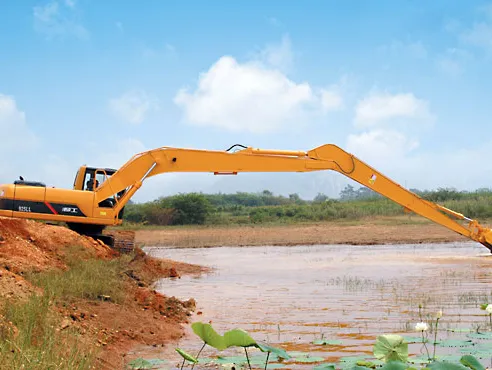 High Quality 25.5ton Crawler Excavator 925e with Good Price