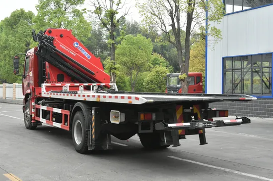 Wreckers truck with Hydraulic Crane Used For Road rescue